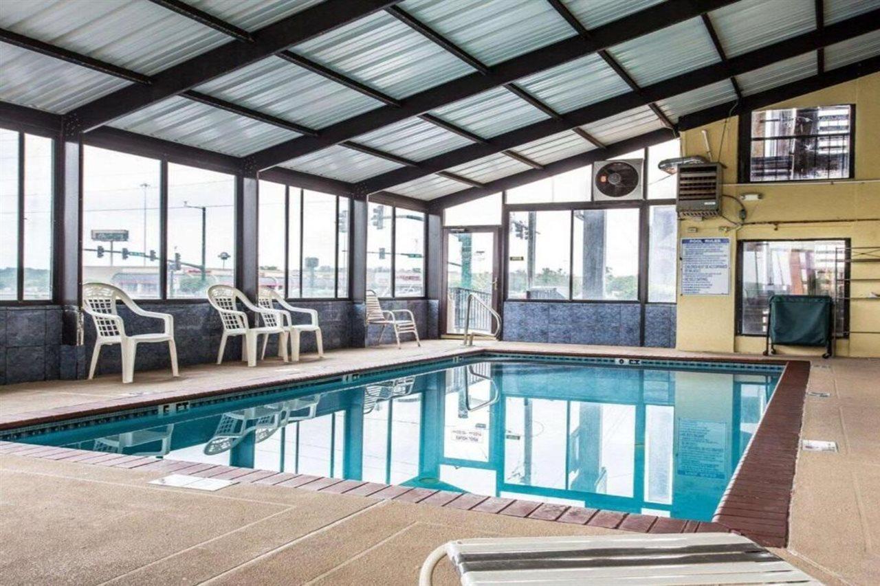 Quality Inn & Suites Morrow Atlanta South Екстер'єр фото