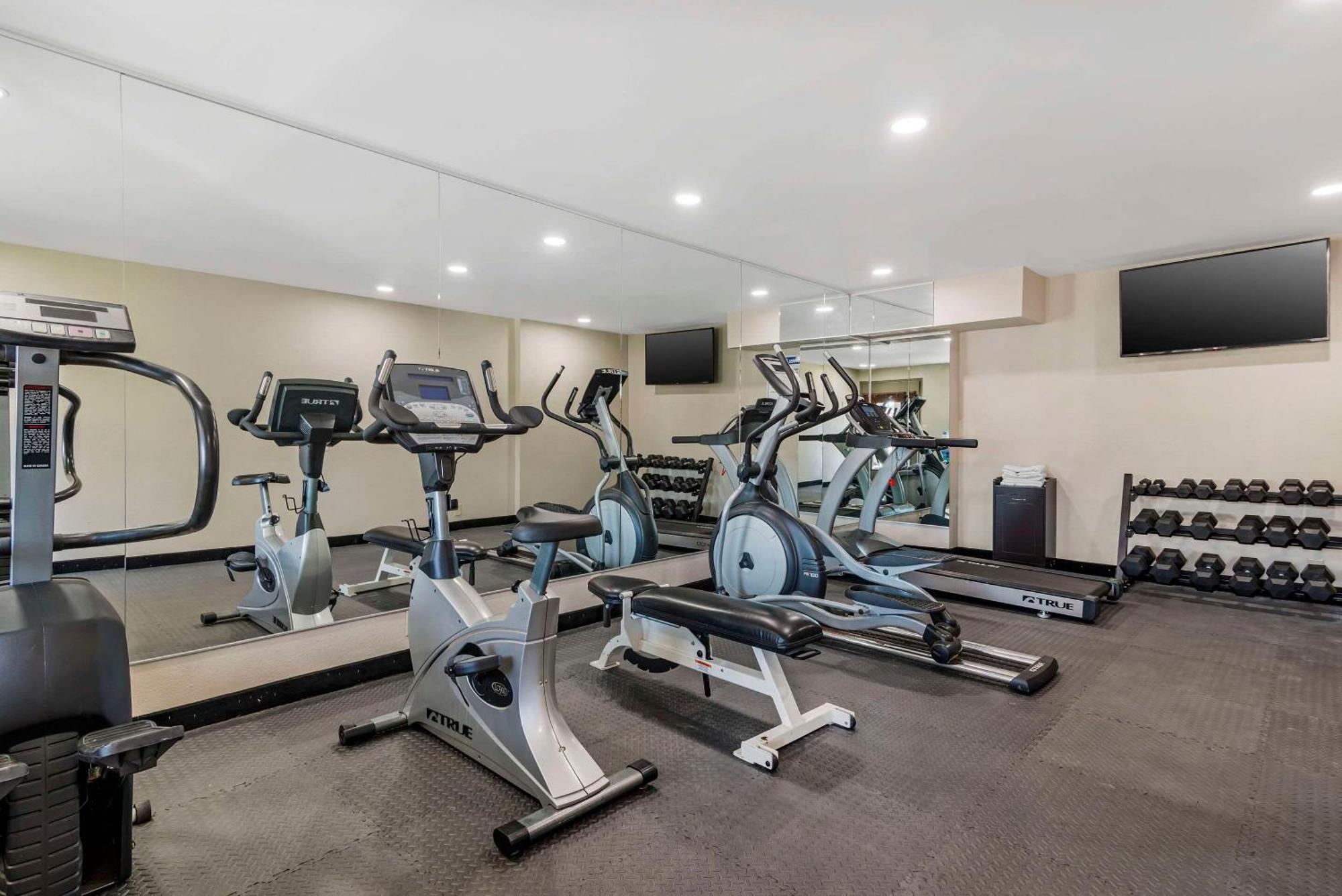 Quality Inn & Suites Morrow Atlanta South Екстер'єр фото