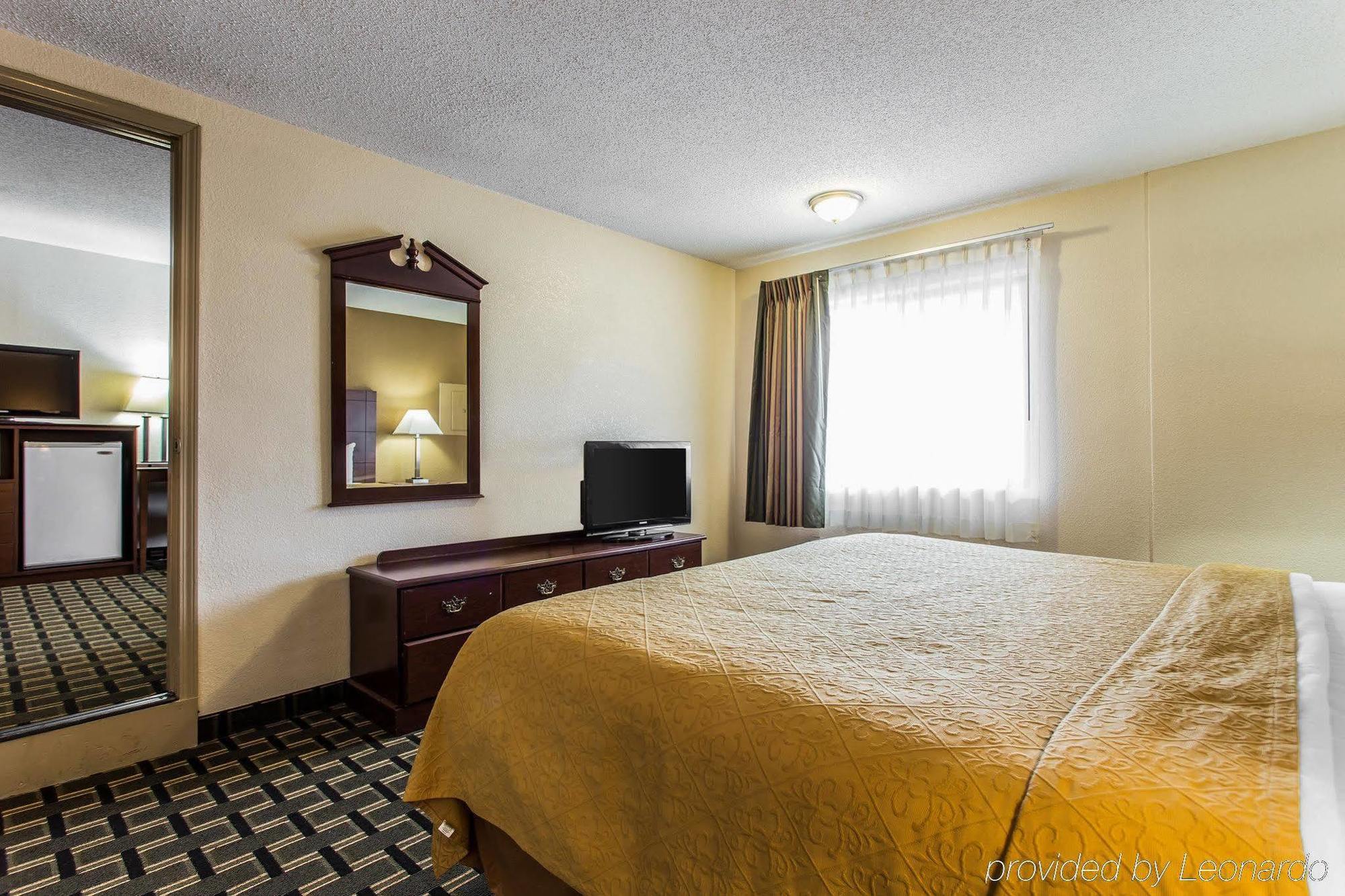 Quality Inn & Suites Morrow Atlanta South Екстер'єр фото
