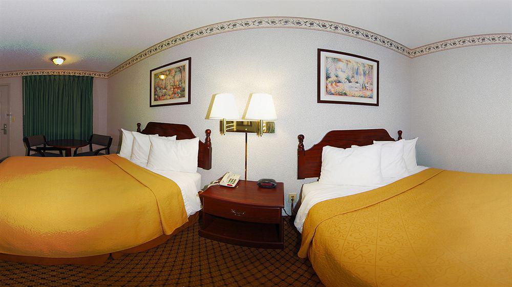 Quality Inn & Suites Morrow Atlanta South Екстер'єр фото